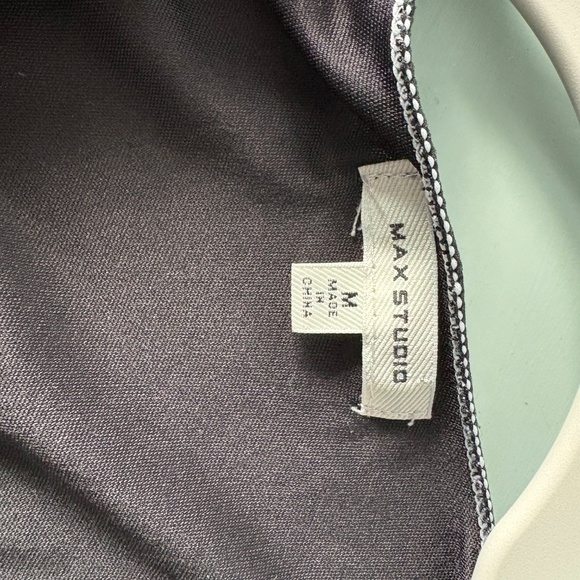 Max Studio Maxi Dress Black and White Pattern - Picture 8 of 8